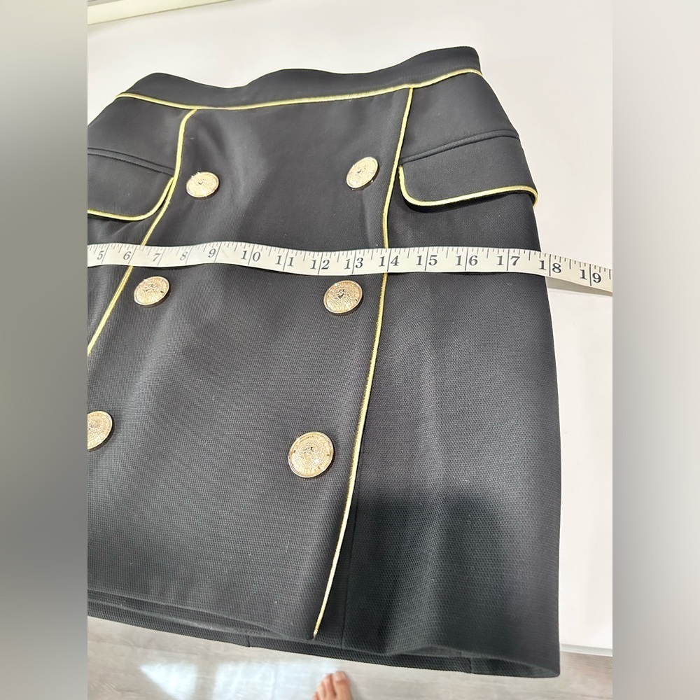 Balmain Paris Mini Skirt Elegant Black and Gold Zippered - Picture 12 of 16